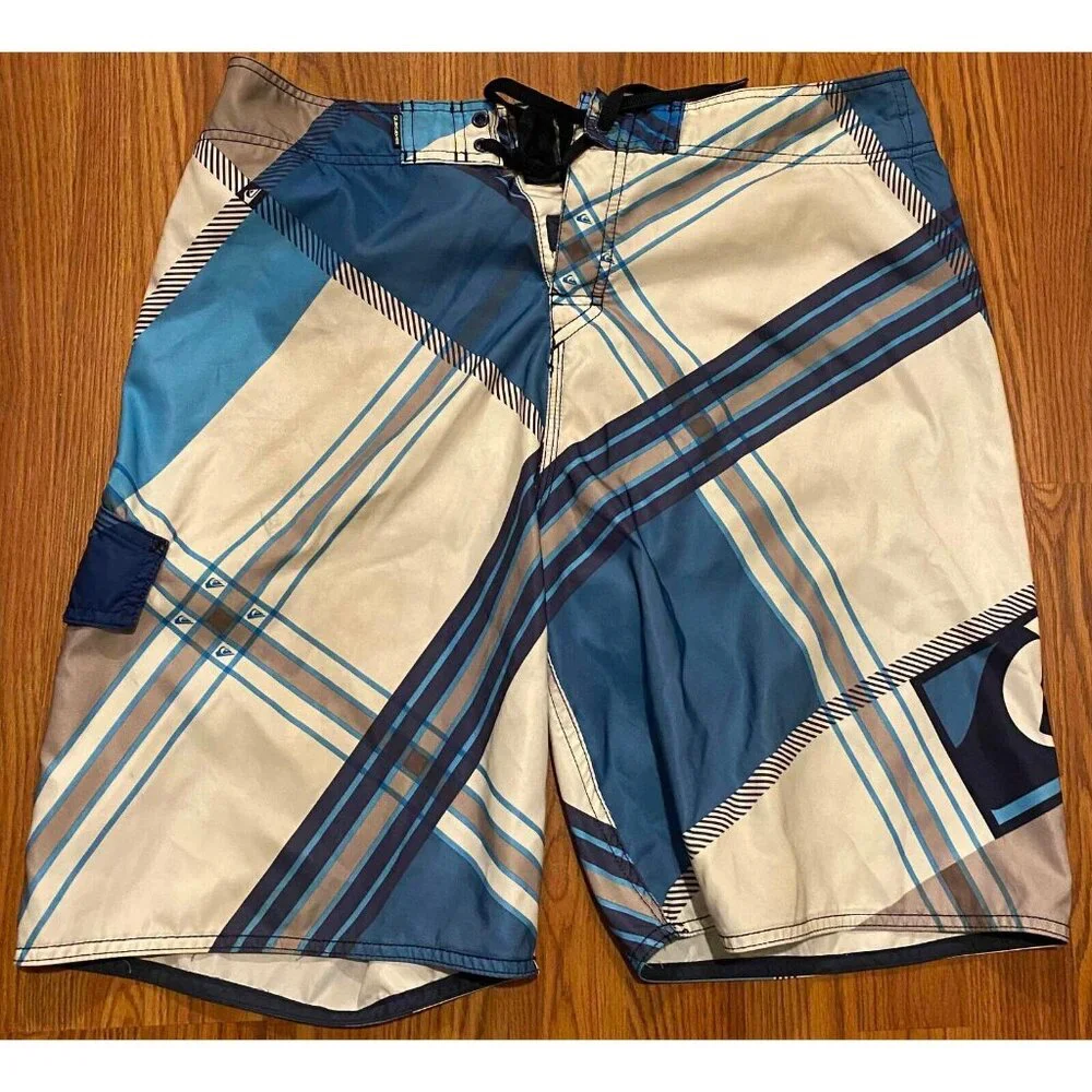 Quiksilver Board Shorts Mens 36 9